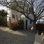 Mantalena Skyros